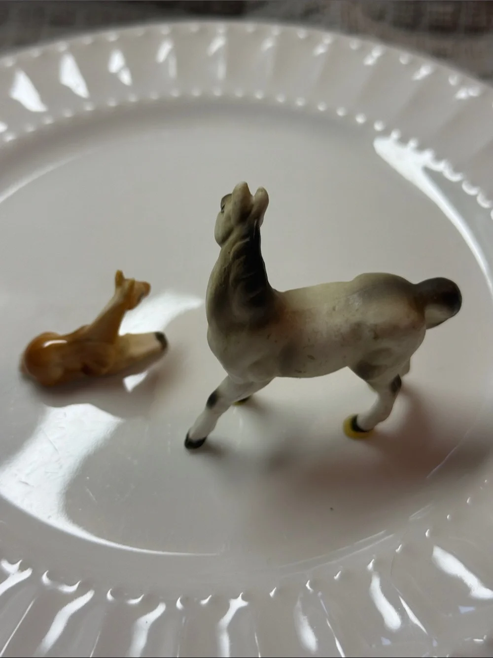 Vintage miniature ceramic horse figurines